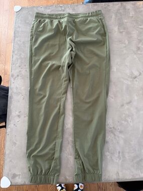 Kyodan Olive Green Men's Jogger Sweatpants